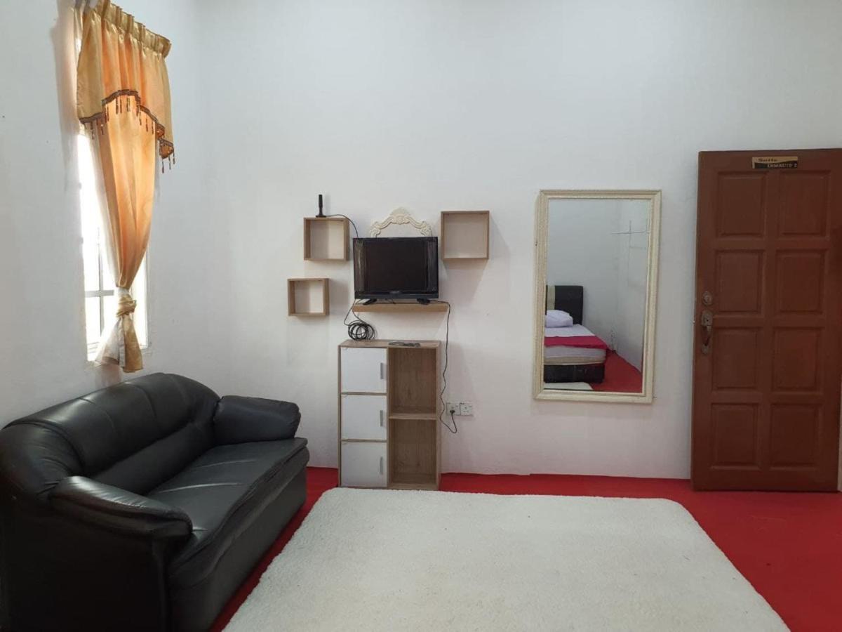 Oyo 90404 Hotel Z Dirgahayu 313 Pasir Mas Dış mekan fotoğraf