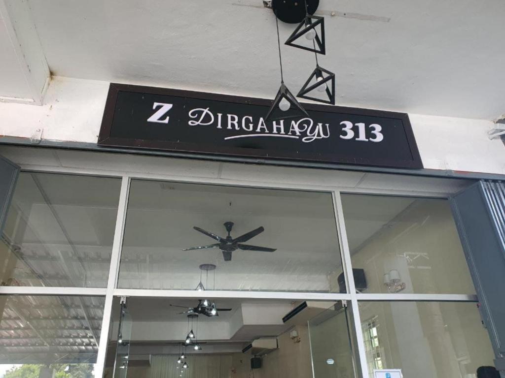 Oyo 90404 Hotel Z Dirgahayu 313 Pasir Mas Dış mekan fotoğraf