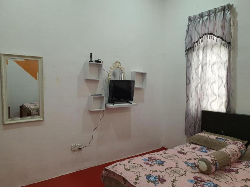 Oyo 90404 Hotel Z Dirgahayu 313 Pasir Mas Dış mekan fotoğraf